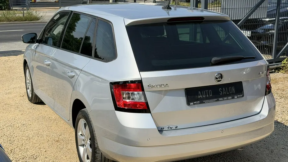 SKODA Fabia -
