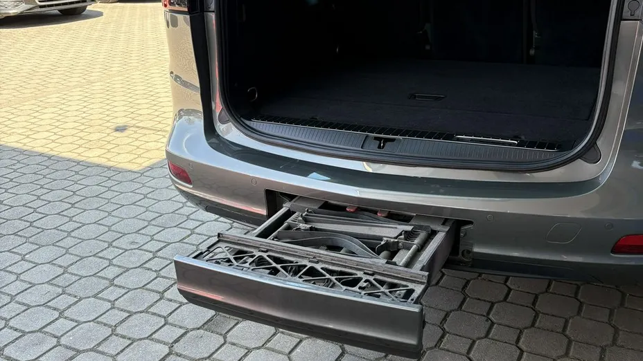 OPEL Zafira -