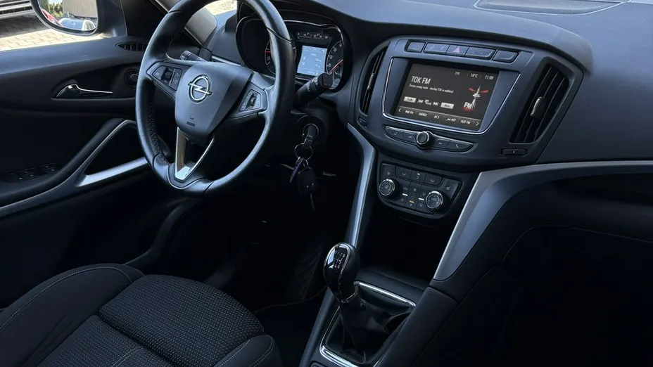 OPEL Zafira -