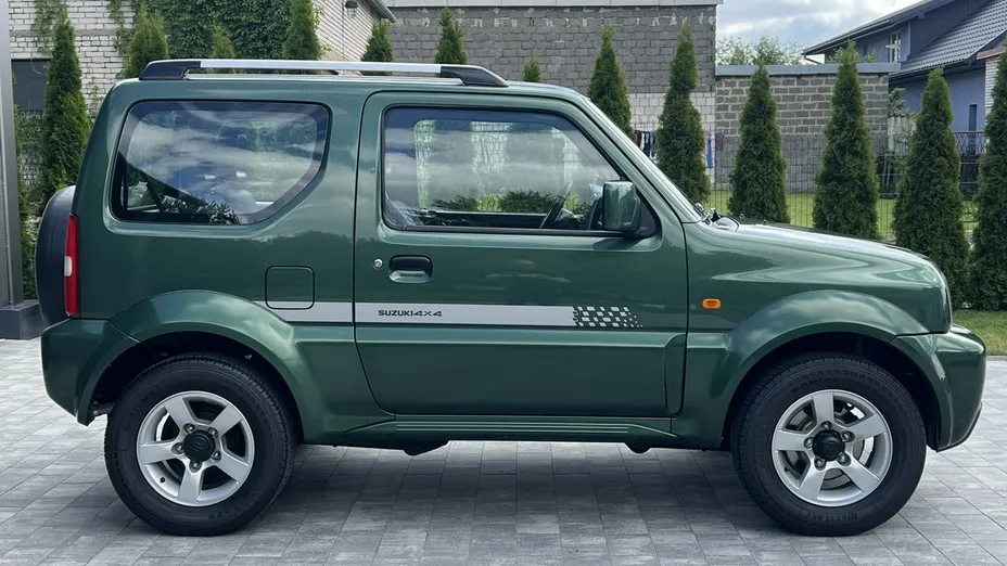 SUZUKI Jimny -