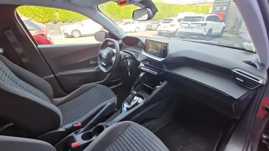 PEUGEOT 2008 -