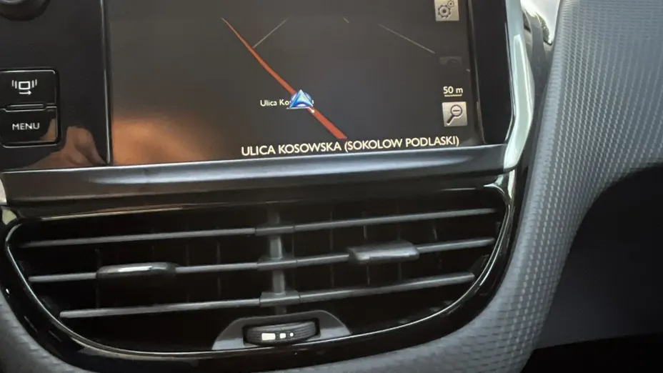 PEUGEOT 2008 -