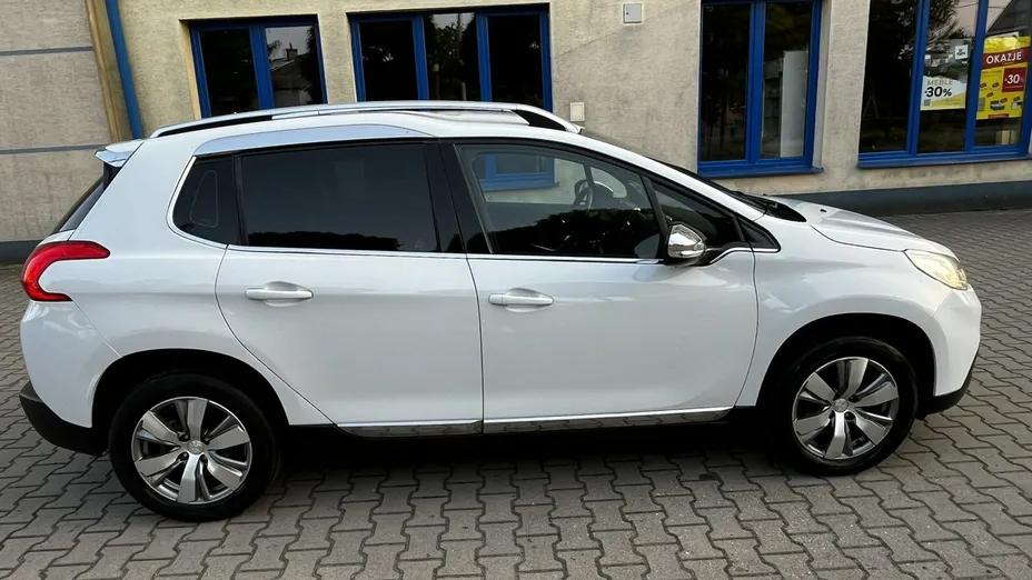 PEUGEOT 2008 -