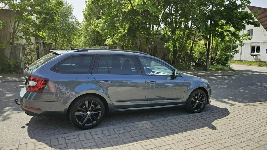 SKODA Octavia -