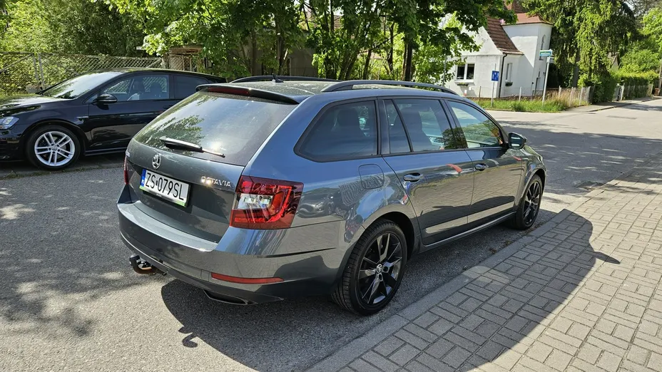 SKODA Octavia -