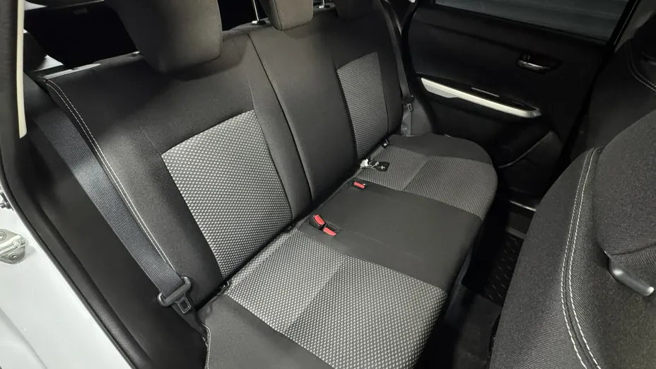 SUZUKI Vitara -