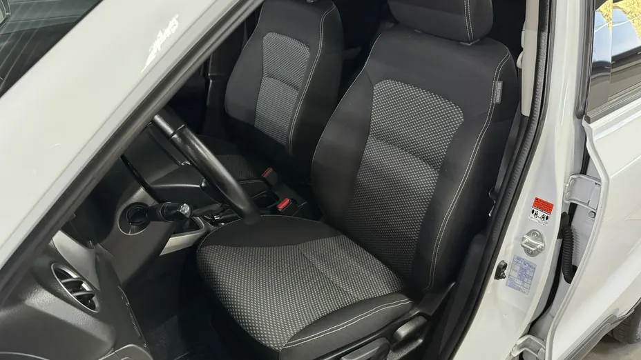 SUZUKI Vitara -