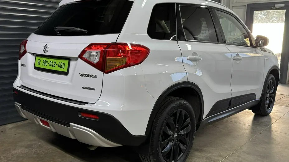 SUZUKI Vitara -