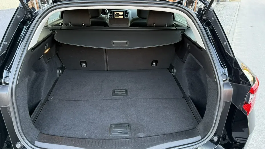 RENAULT Megane -