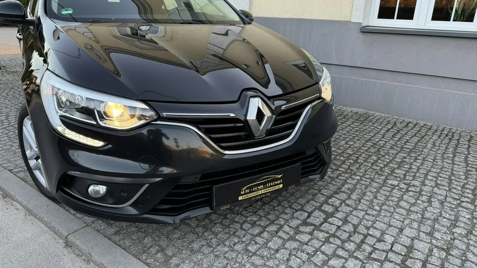 RENAULT Megane -