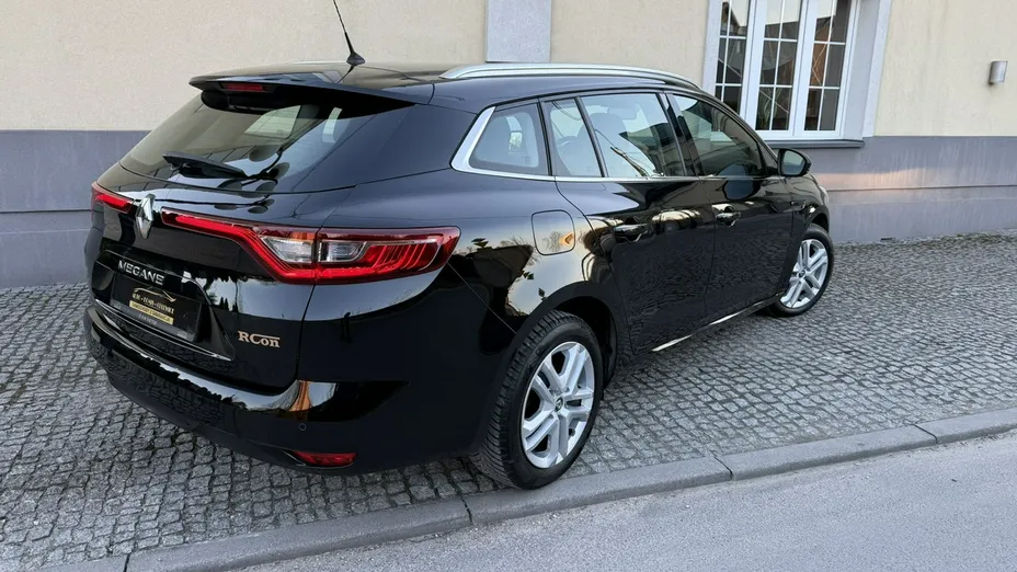 RENAULT Megane -