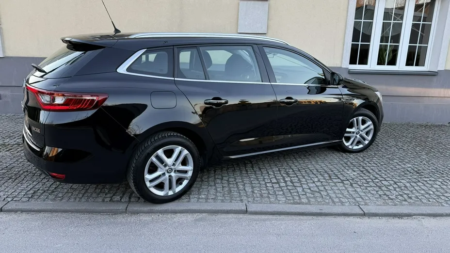 RENAULT Megane -