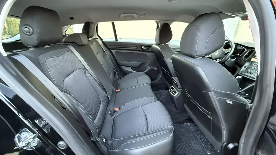 RENAULT Megane -