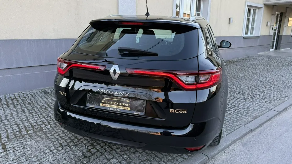 RENAULT Megane -