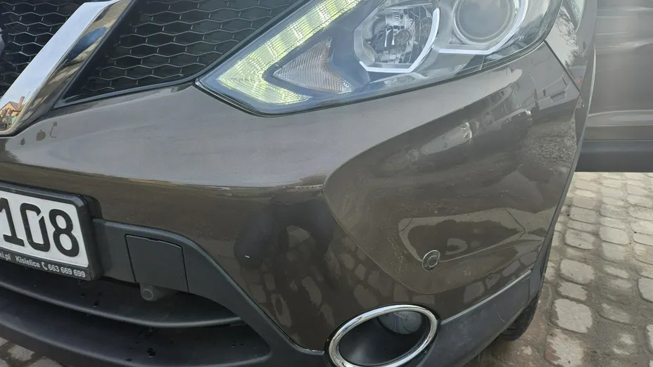 NISSAN Qashqai -