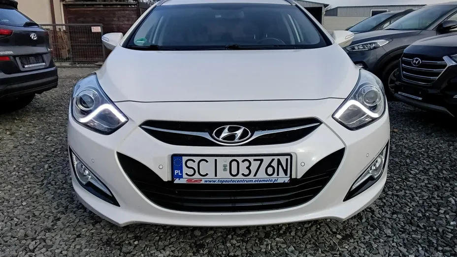 HYUNDAI i40 -