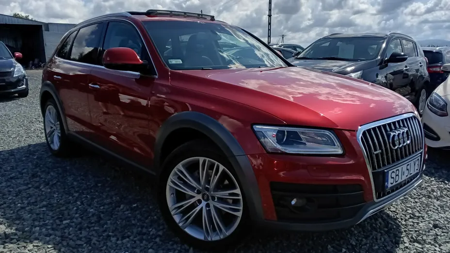 AUDI Q5 -