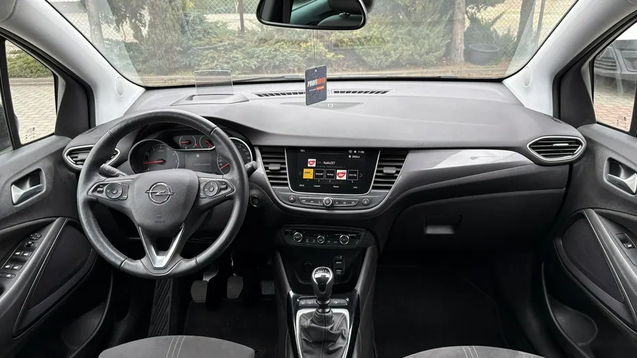 OPEL Crossland X -