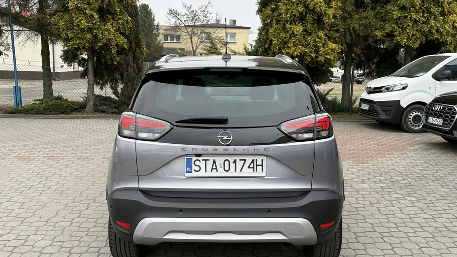OPEL Crossland X -