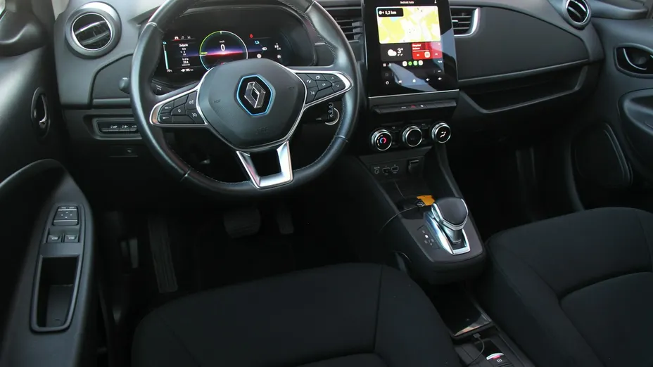 RENAULT ZOE -