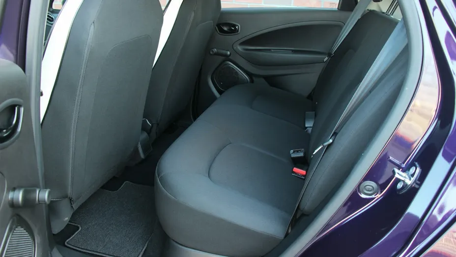 RENAULT ZOE -