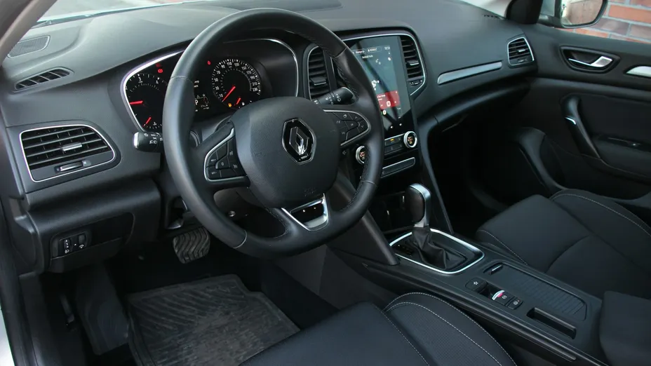 RENAULT Megane -