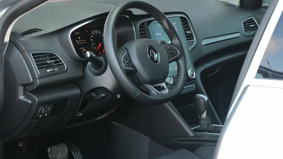 RENAULT Megane -