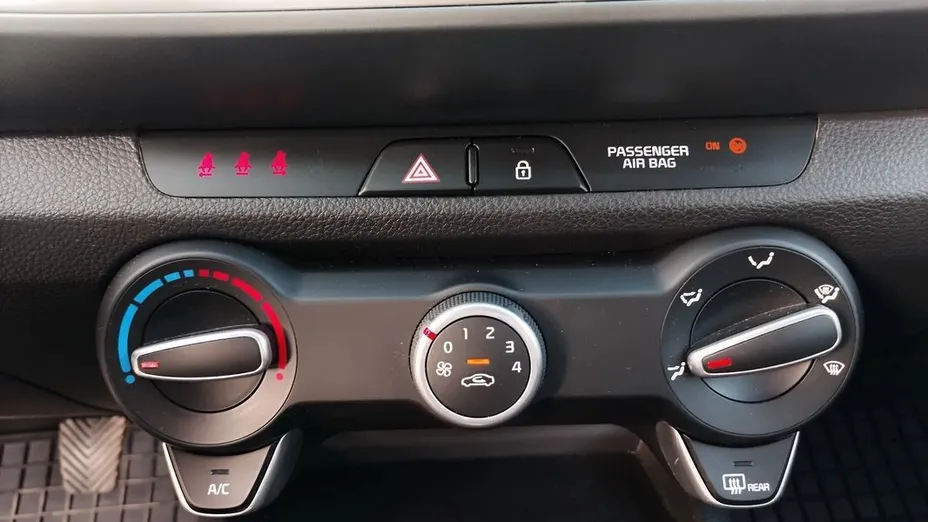 KIA Stonic Stonic 1.0 T-GDI M