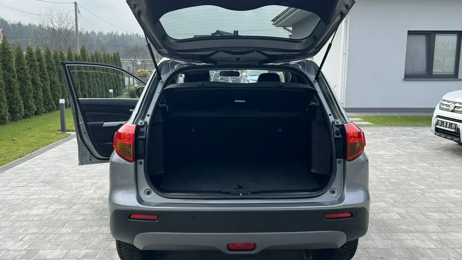 SUZUKI Vitara -