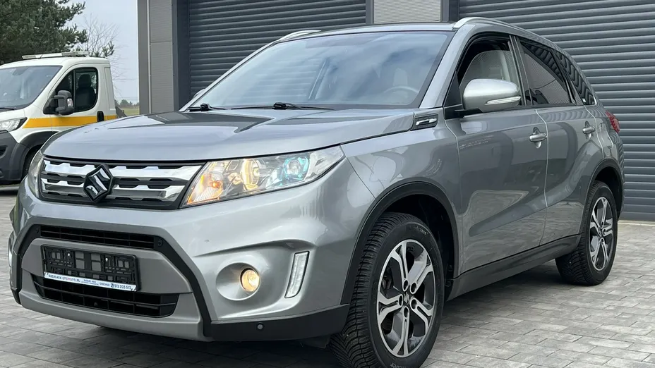 SUZUKI Vitara -