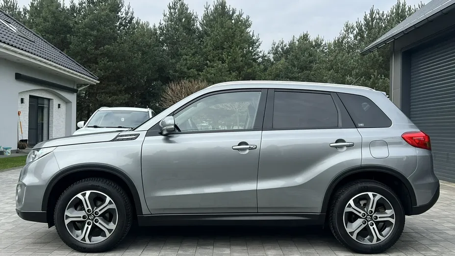 SUZUKI Vitara -