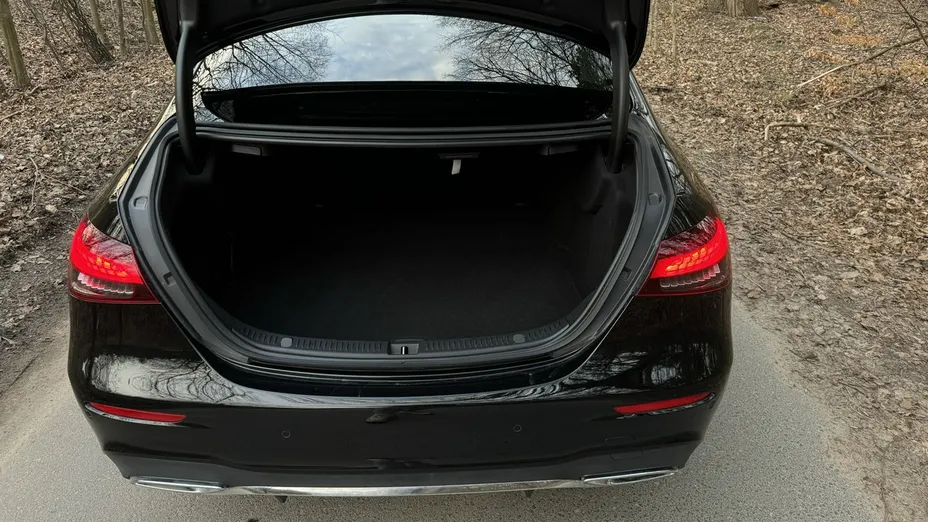 MERCEDES-BENZ E Klasa -