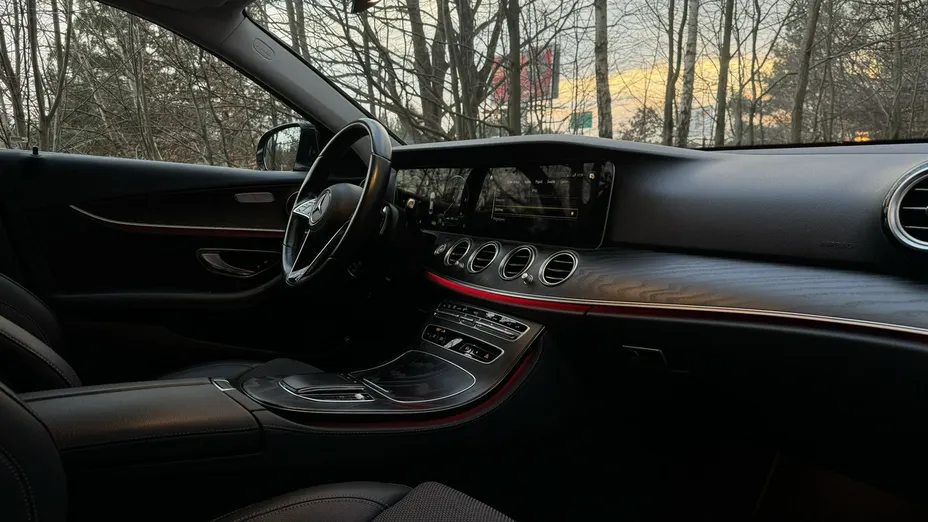 MERCEDES-BENZ E Klasa -