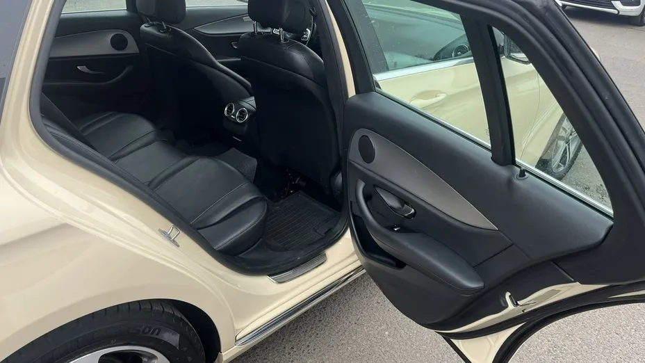 MERCEDES-BENZ E Klasa -