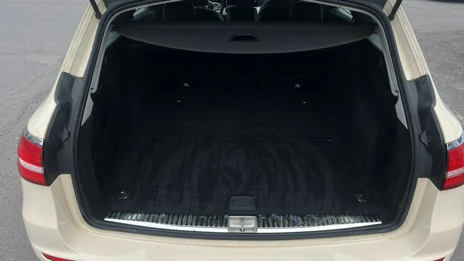 MERCEDES-BENZ E Klasa -