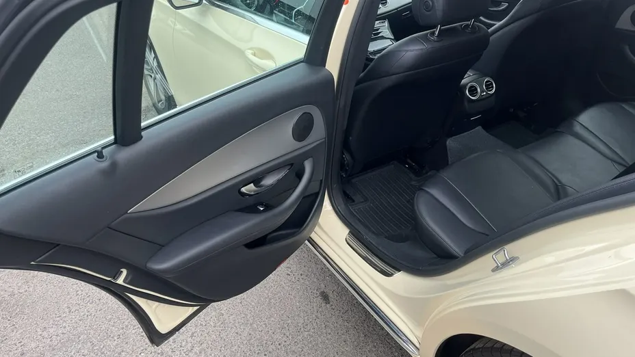 MERCEDES-BENZ E Klasa -