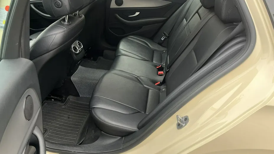 MERCEDES-BENZ E Klasa -