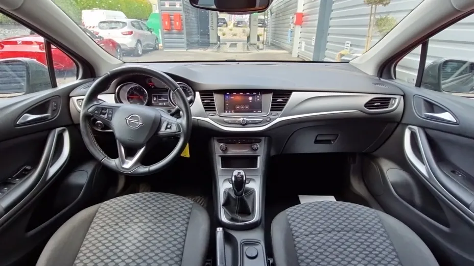 OPEL Astra -