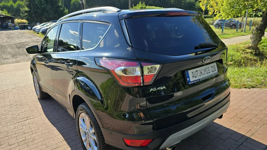 FORD Kuga -