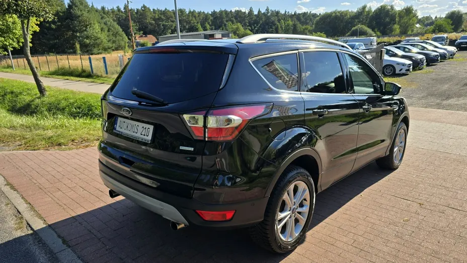 FORD Kuga -