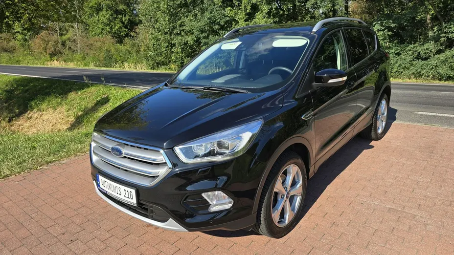 FORD Kuga -