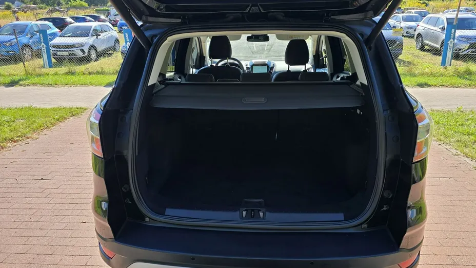 FORD Kuga -