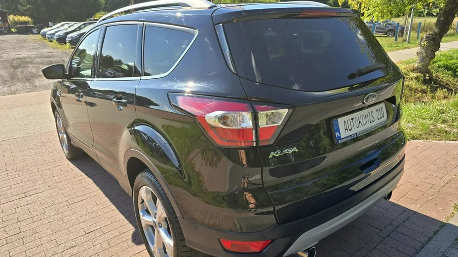 FORD Kuga -