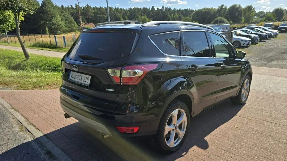 FORD Kuga -