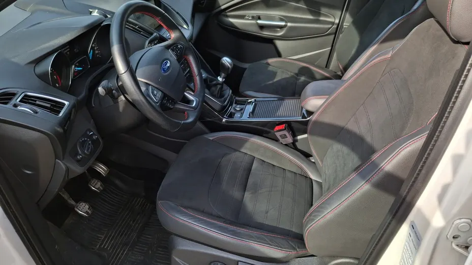 FORD Kuga Kuga 1.5 EcoBoost FWD ST-Line ASS GPF