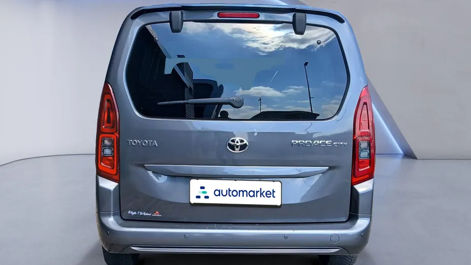 TOYOTA Proace City Proace City 1.2 D-4T Long 2,3t Comfort Aut.