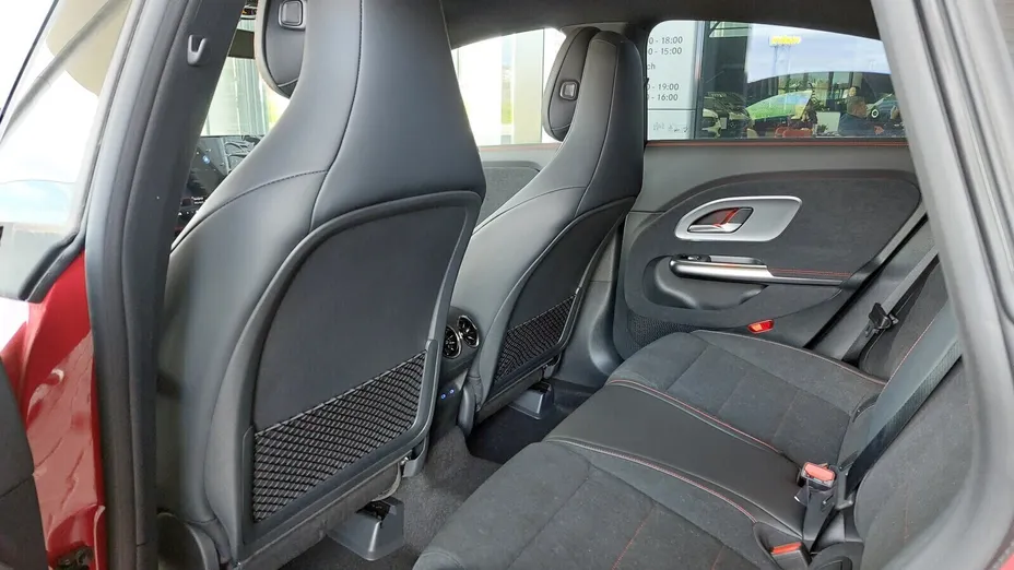 MERCEDES-BENZ CLA CLA 200 mHEV 8G-DCT