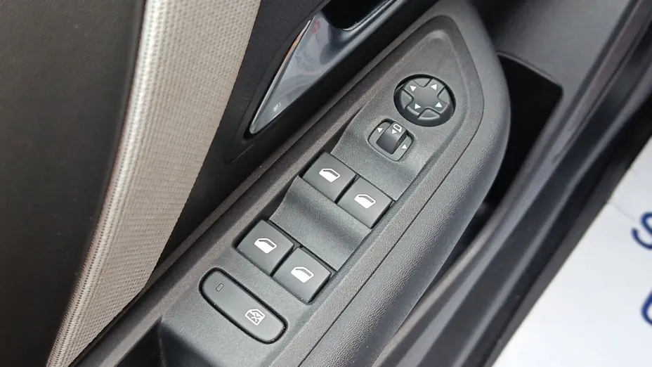 CITROEN C4 C4 1.2 PureTech Max S&S EAT8