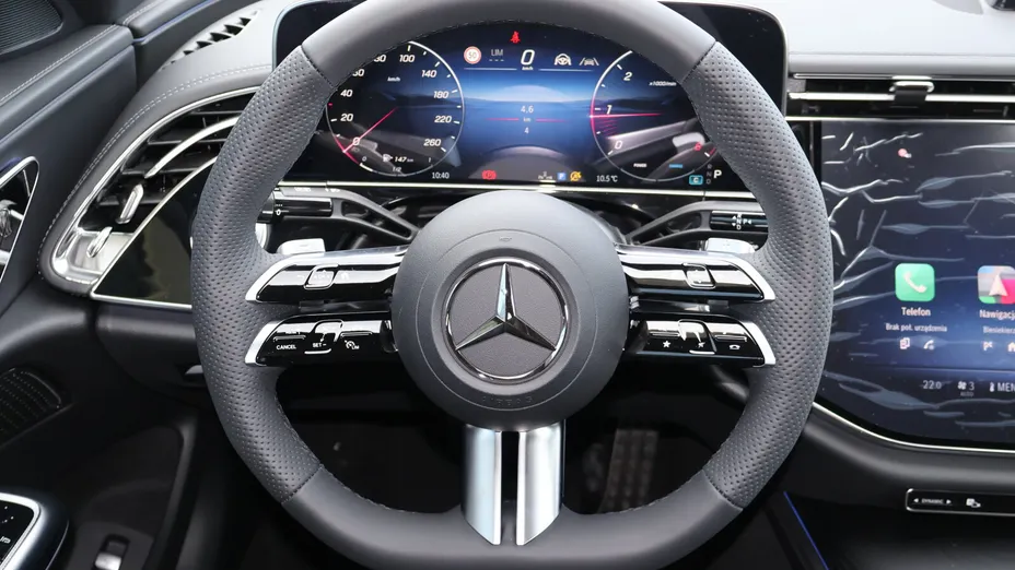 MERCEDES-BENZ E Klasa E 220 d mHEV 4-Matic AMG 9G-Tronic Nowy