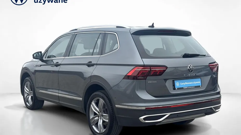 VOLKSWAGEN Tiguan Allspace -